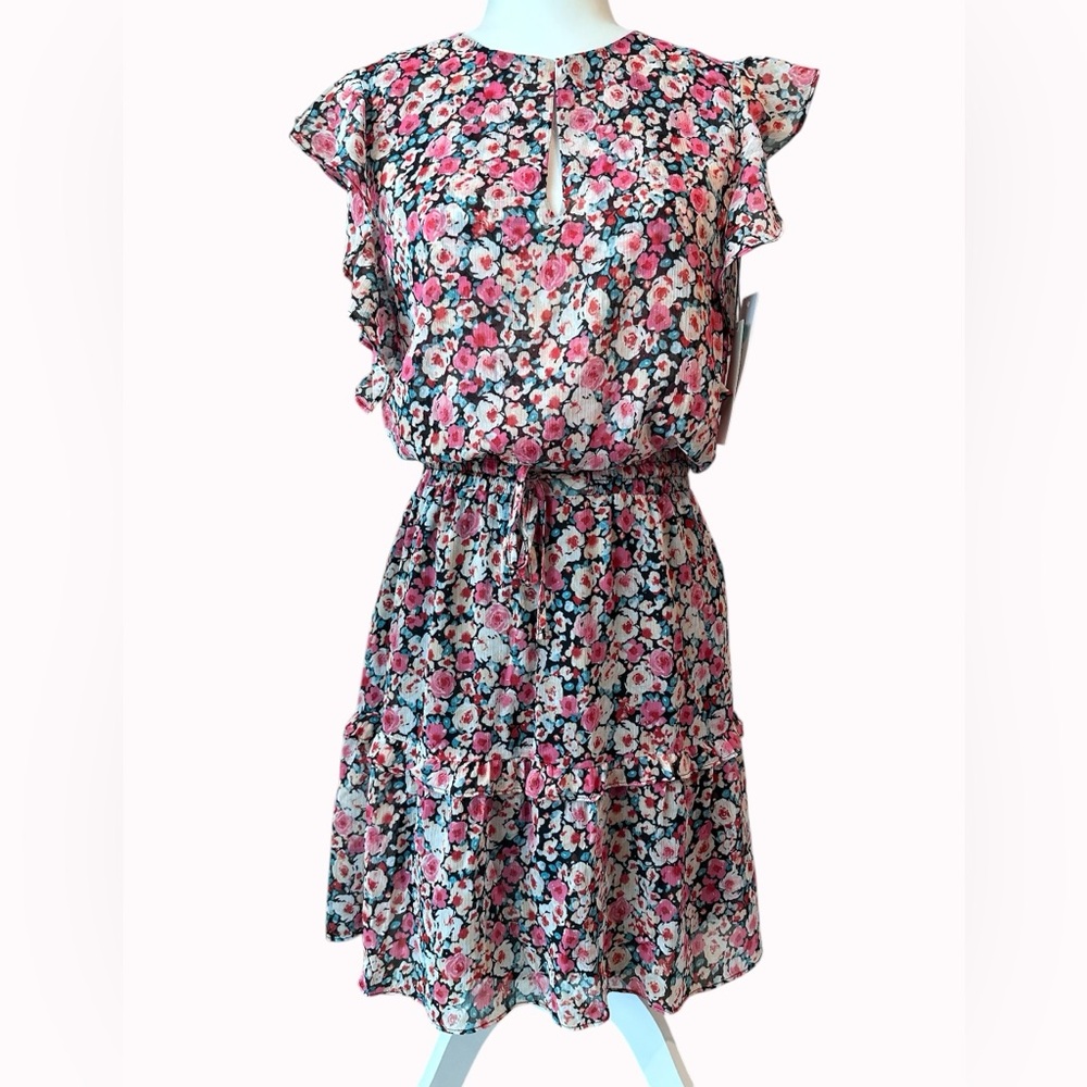 Floral Women’s Dress w/ Flutter Sleeves